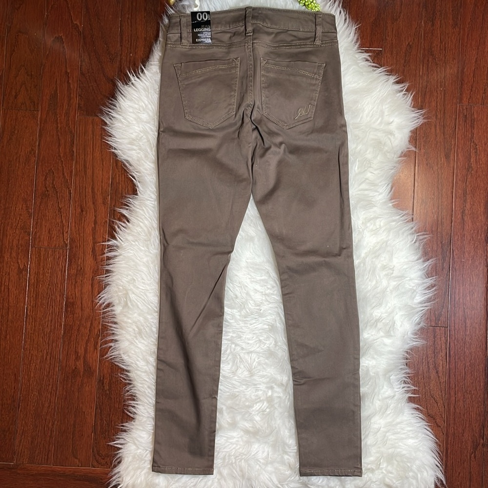 Express Stella Regular Fit Low Rise Jean Legging - Picture 4 of 12